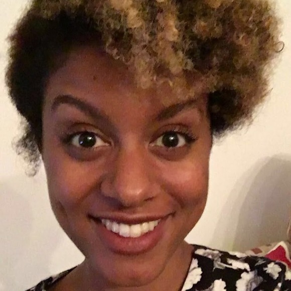 Meet your Posher, Amy - Picture 1 of 1